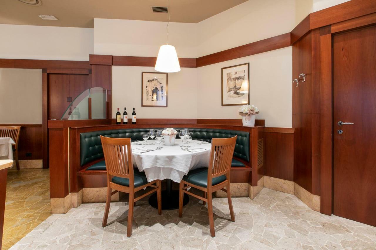 Hotel Conradi Chiavenna Ngoại thất bức ảnh
