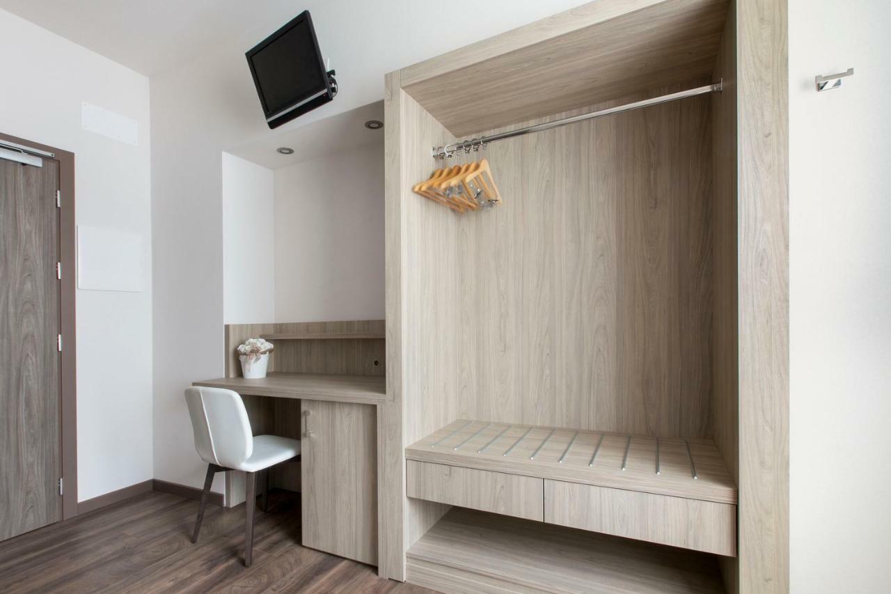 Hotel Conradi Chiavenna Ngoại thất bức ảnh