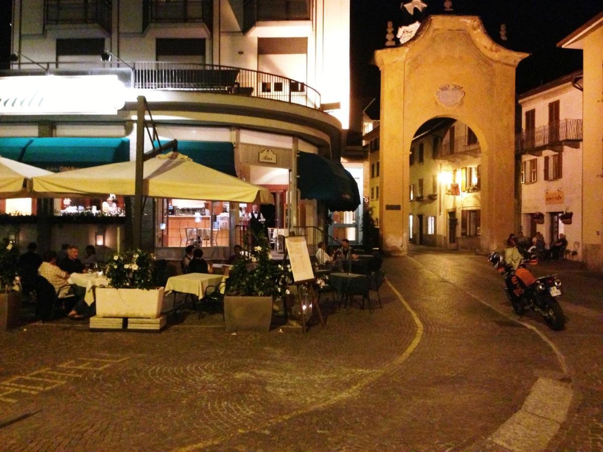 Hotel Conradi Chiavenna Ngoại thất bức ảnh